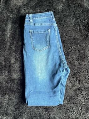 NVGTN Women's Skinny Jeans in Medium Blue Wash